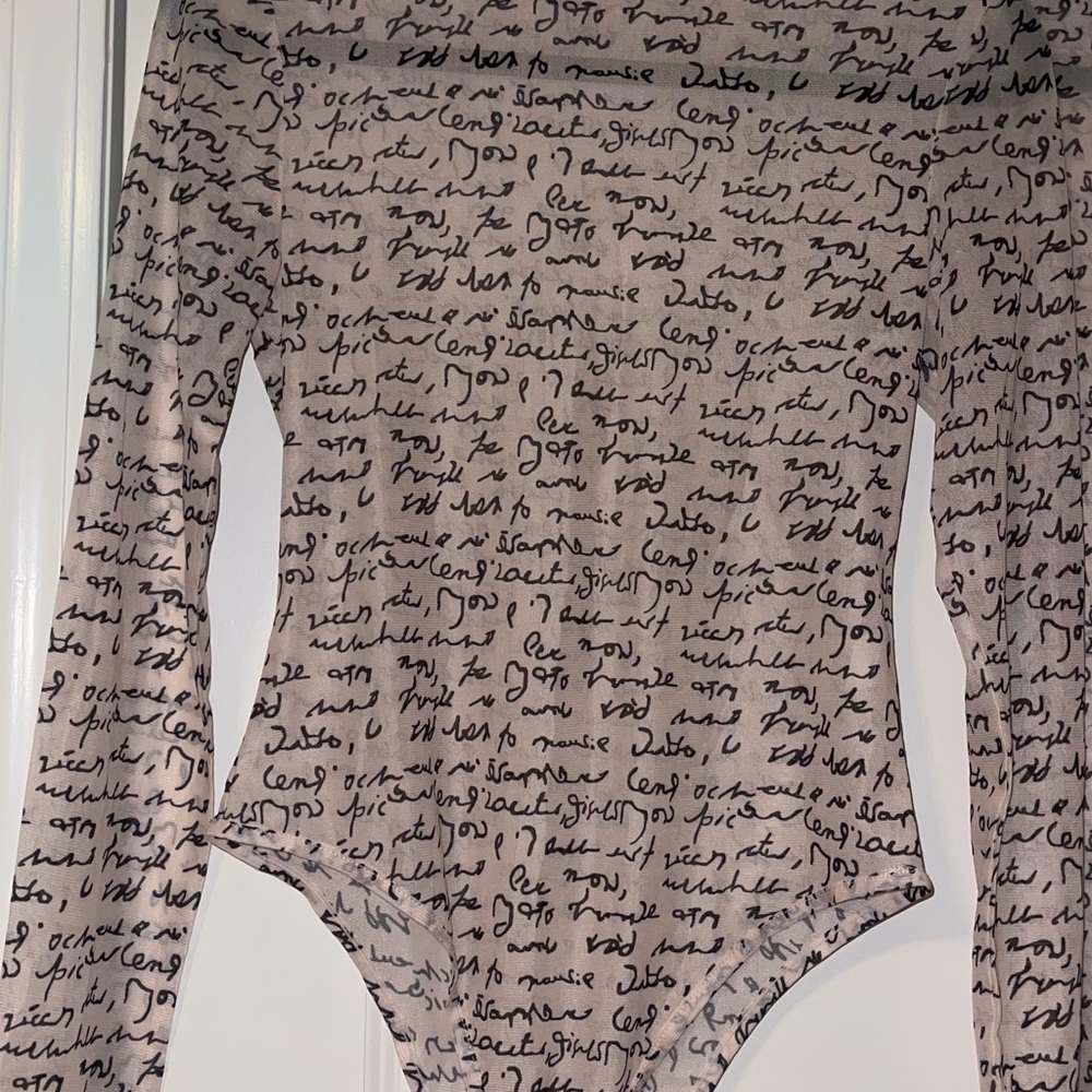 NWT FASHION NOVA  2 Piece Mesh Legging Outfit